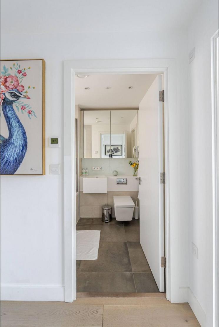 Appartamento Luxurious 5 Mins To & Train Station *